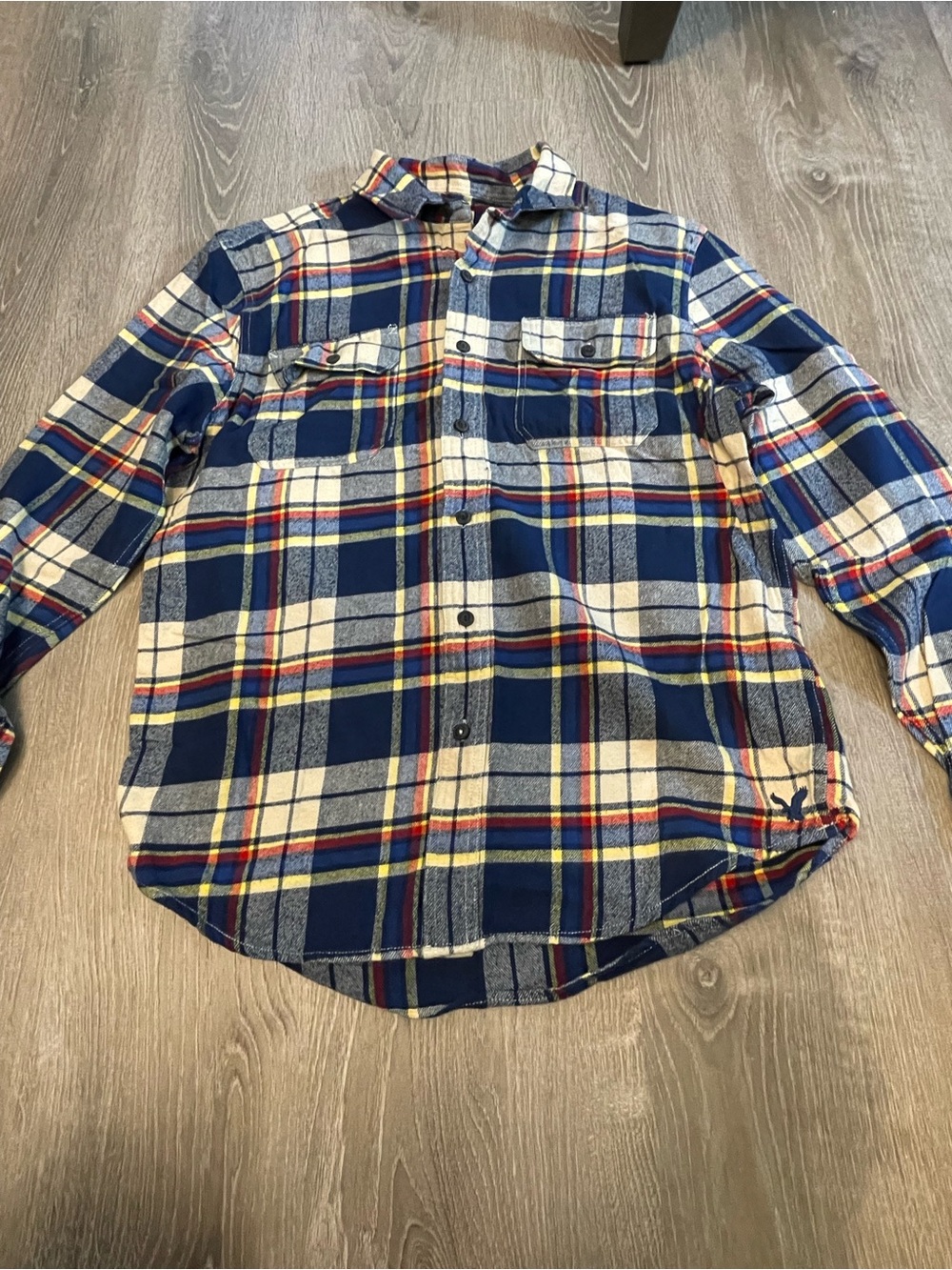 Men’s American Eagle Outfitters Flannel Shirt: Size Large
